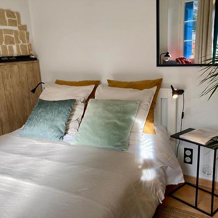 Aux 4 Logis Appart-Hotel - Studio Le City - Petit Dejeuner Inclus 1Ere Nuit Foix Eksteriør bilde