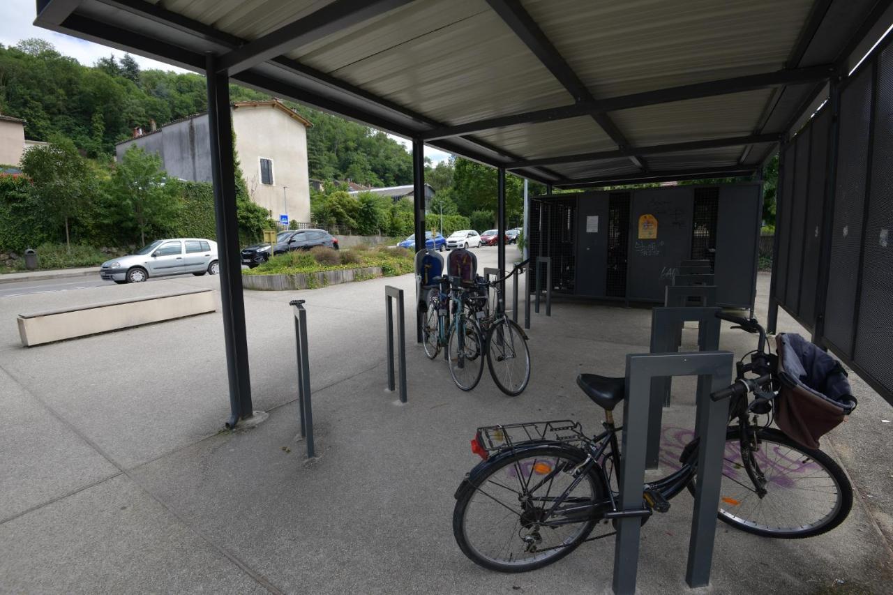 Aux 4 Logis Appart-Hotel - Studio Le City - Petit Dejeuner Inclus 1Ere Nuit Foix Eksteriør bilde